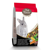 Deli Nature 5* Junior za mlade kunce - 2,5 kg