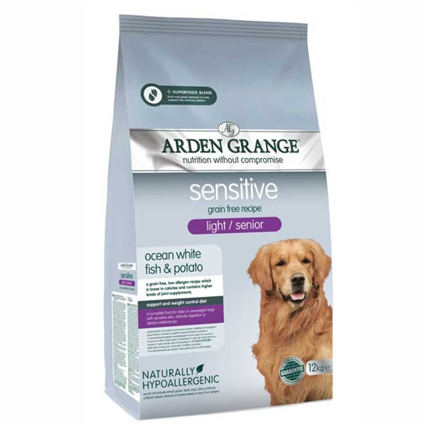 Arden Grange Adult Light/Senior Sensitive - sveža riba - 12 kg