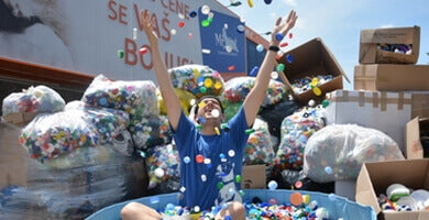 Zamaški za pomoč brezdomnim kužkom