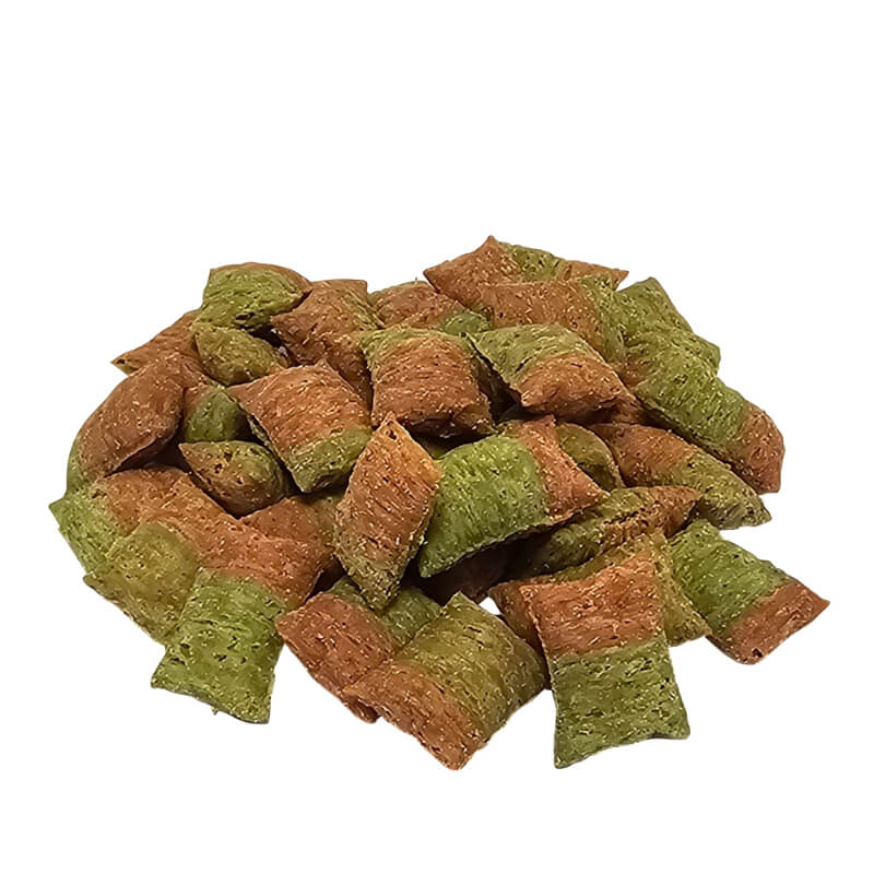 Nobby Xmas Box božični posladki za mačke smrečica, piščanec in rakci - 140 g